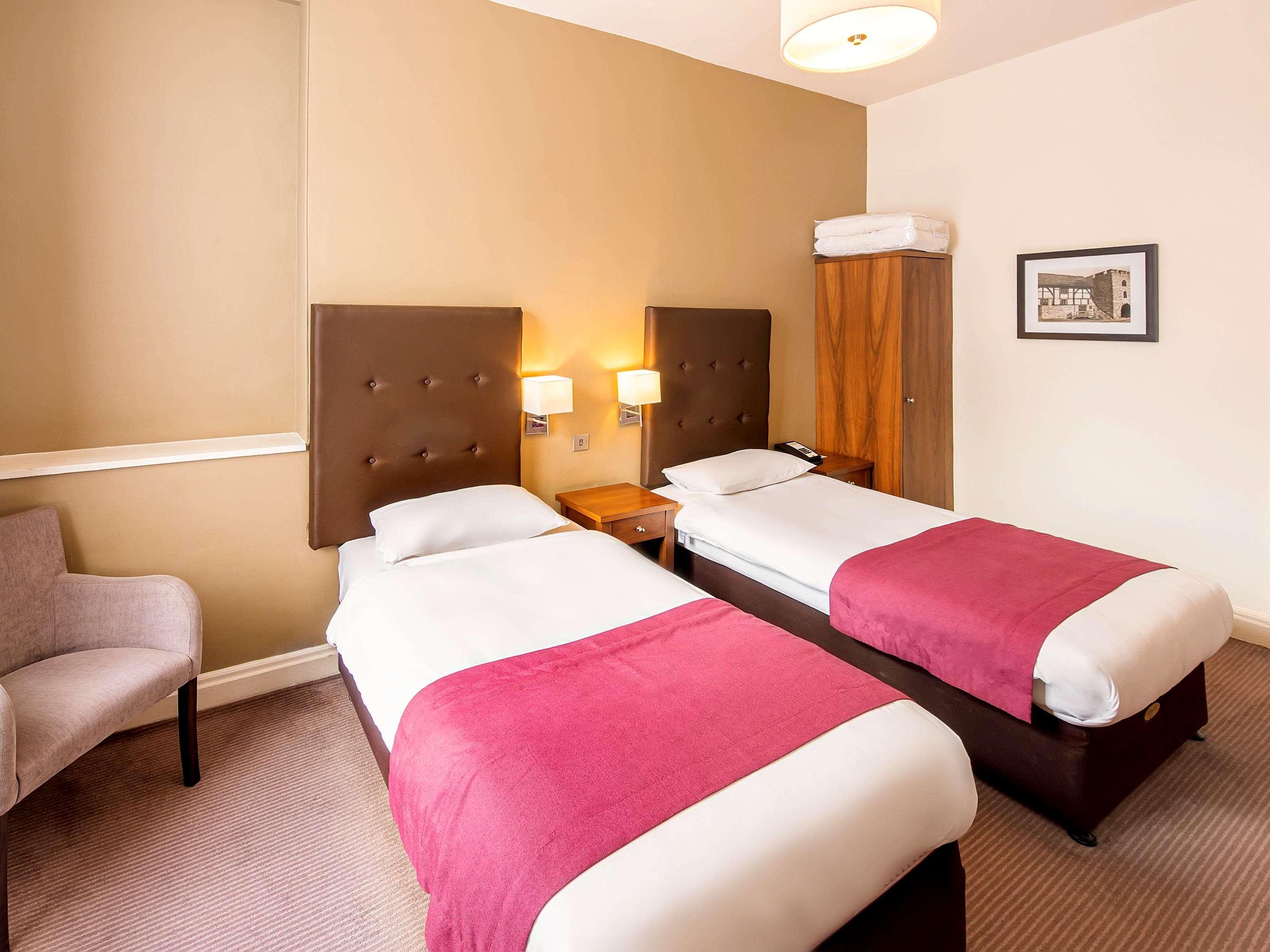 Mercure Southampton Centre Dolphin Hotel Екстер'єр фото