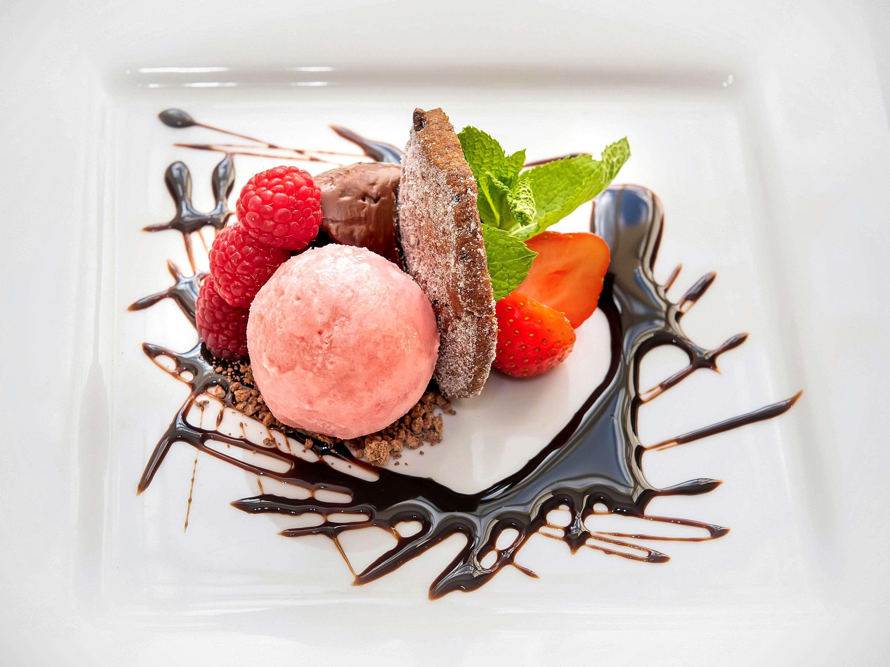 Mercure Southampton Centre Dolphin Hotel Екстер'єр фото
