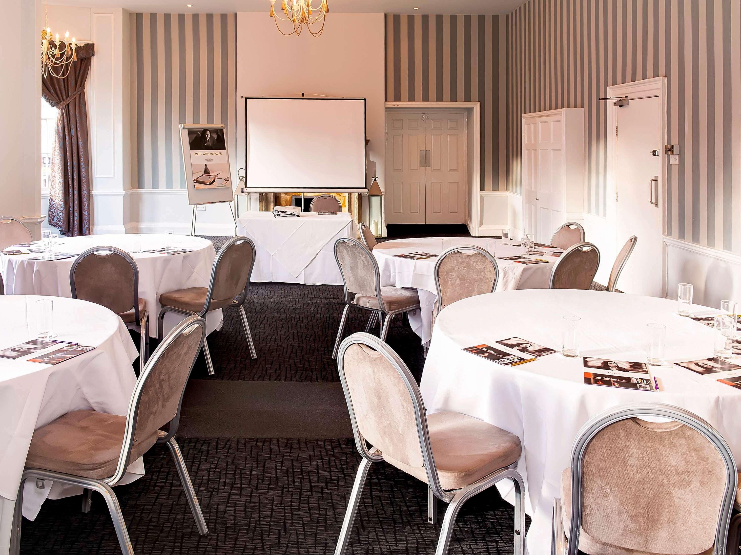 Mercure Southampton Centre Dolphin Hotel Екстер'єр фото
