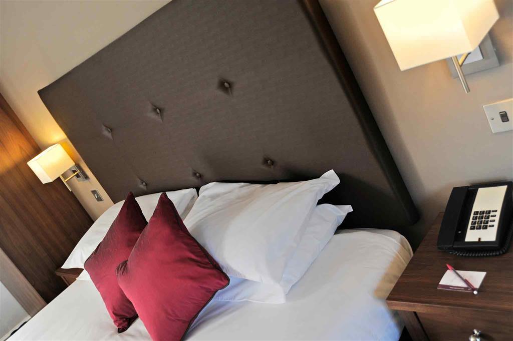 Mercure Southampton Centre Dolphin Hotel Екстер'єр фото