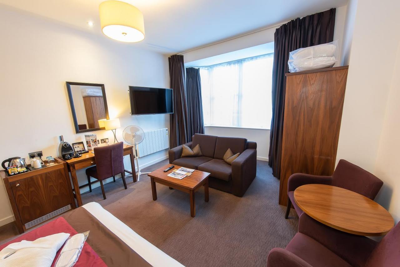 Mercure Southampton Centre Dolphin Hotel Екстер'єр фото