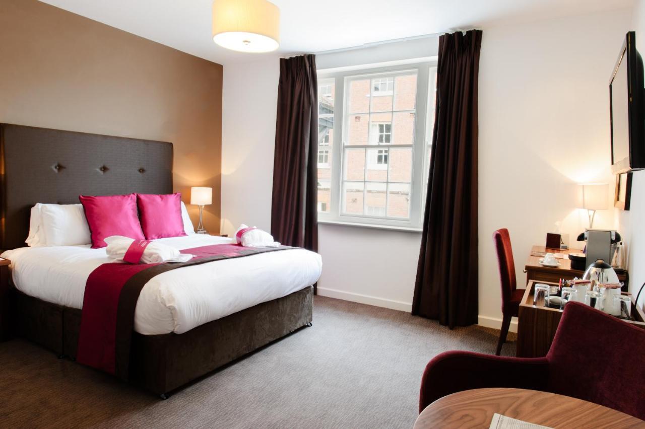 Mercure Southampton Centre Dolphin Hotel Екстер'єр фото